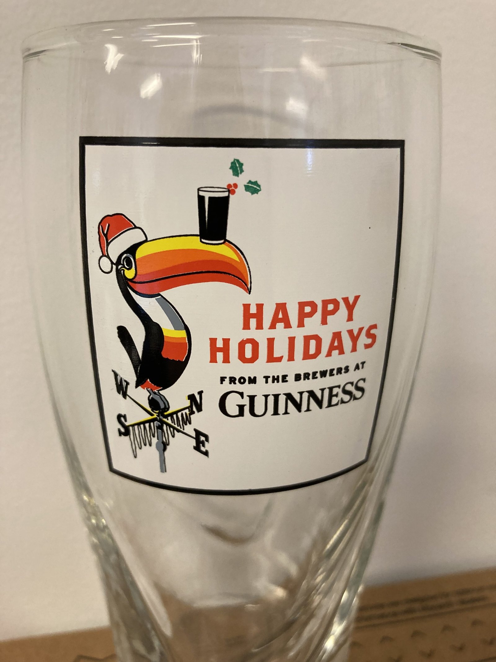 IMG_1222 NEW DESIGN GUINNESS GLASS 20oz (4/PACK) DRAFT STOUT - Image 1