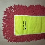 ARAMARK Red 42" Closed Loop Dust Mop head, PT#DP0018 (12/PACK) - Image 3