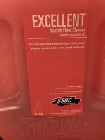 Excellent Neutral Floor Cleaner 1111968- 1 US GALLON (3.8 Liters) - Image 2