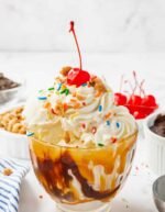 Hershey's SUNDAE DREAM Thick And Delicious CARAMEL SYRUP 15 oz, 6 Bottles/Case - Image 3