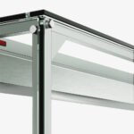 Prepline PSG-LT-46-S 46" Glass Sneeze Guard with LED Lighting for Salad Bars - Image 3